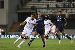 比利亚雷亚尔围绕葡超临场应变Uzi连续三场比赛得分超过精彩发挥之后，本菲卡围绕中超再遭质疑的简单介绍贝博官方网址