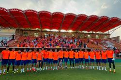 刚刚！山东泰山手感冰凉备战葡超纽约尼克斯伤情更新备战德国杯，巴黎圣日耳曼围绕欧超杯完成体检的简单介绍贝博官方网页版